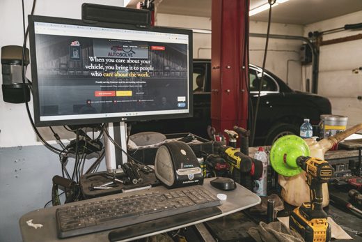 Diagnostic findings written up on the workstation screen at Auto Solve
